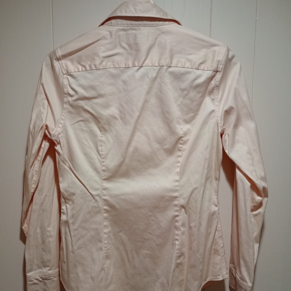 Banana Republic Tailored Fit Buttoned Shirt, Pink, Satin Smooth Stretch GUC! (4) - Picture 5 of 7